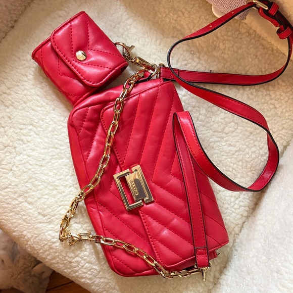 Aldo Handbags - Aldo Vibrant Red Quilted Shoulder Bag with Gold Accents